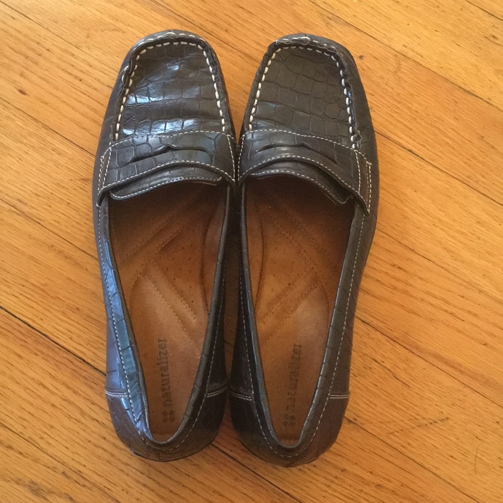 Brown naturalized shoes